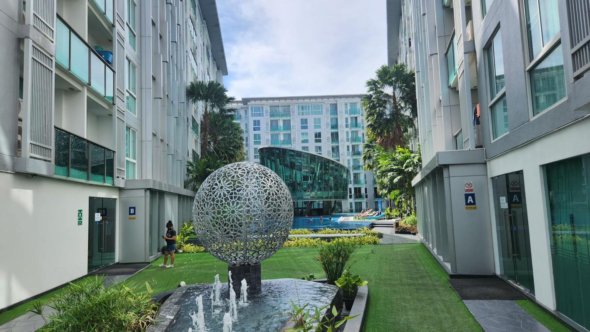 City Center Residentes Ccr Pattaya Y Exteriér fotografie