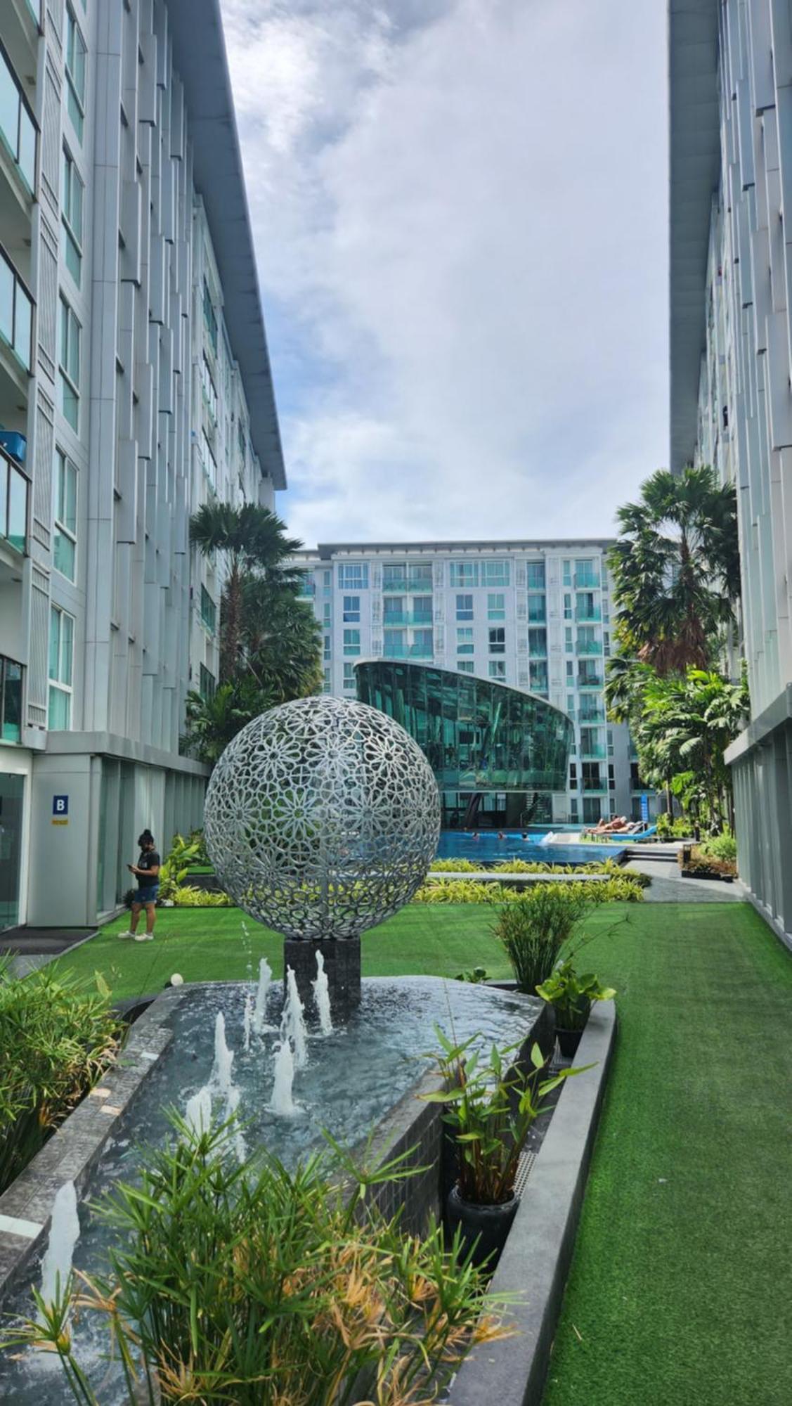 City Center Residentes Ccr Pattaya Y Exteriér fotografie