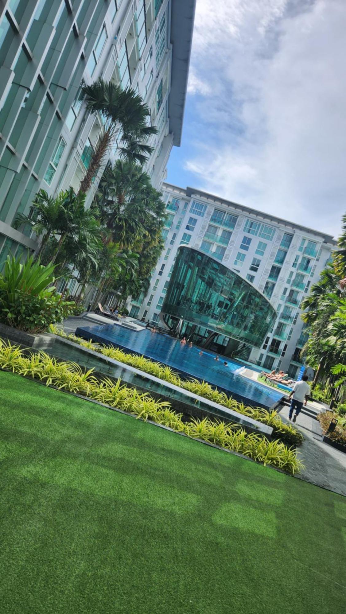 City Center Residentes Ccr Pattaya Y Exteriér fotografie